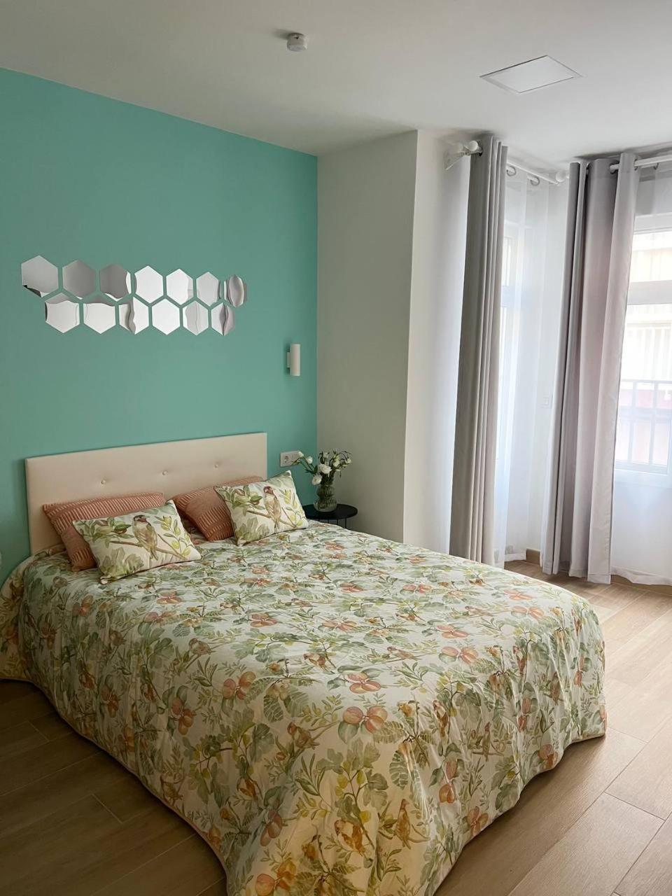 Pension Alicante Bergez Exterior photo